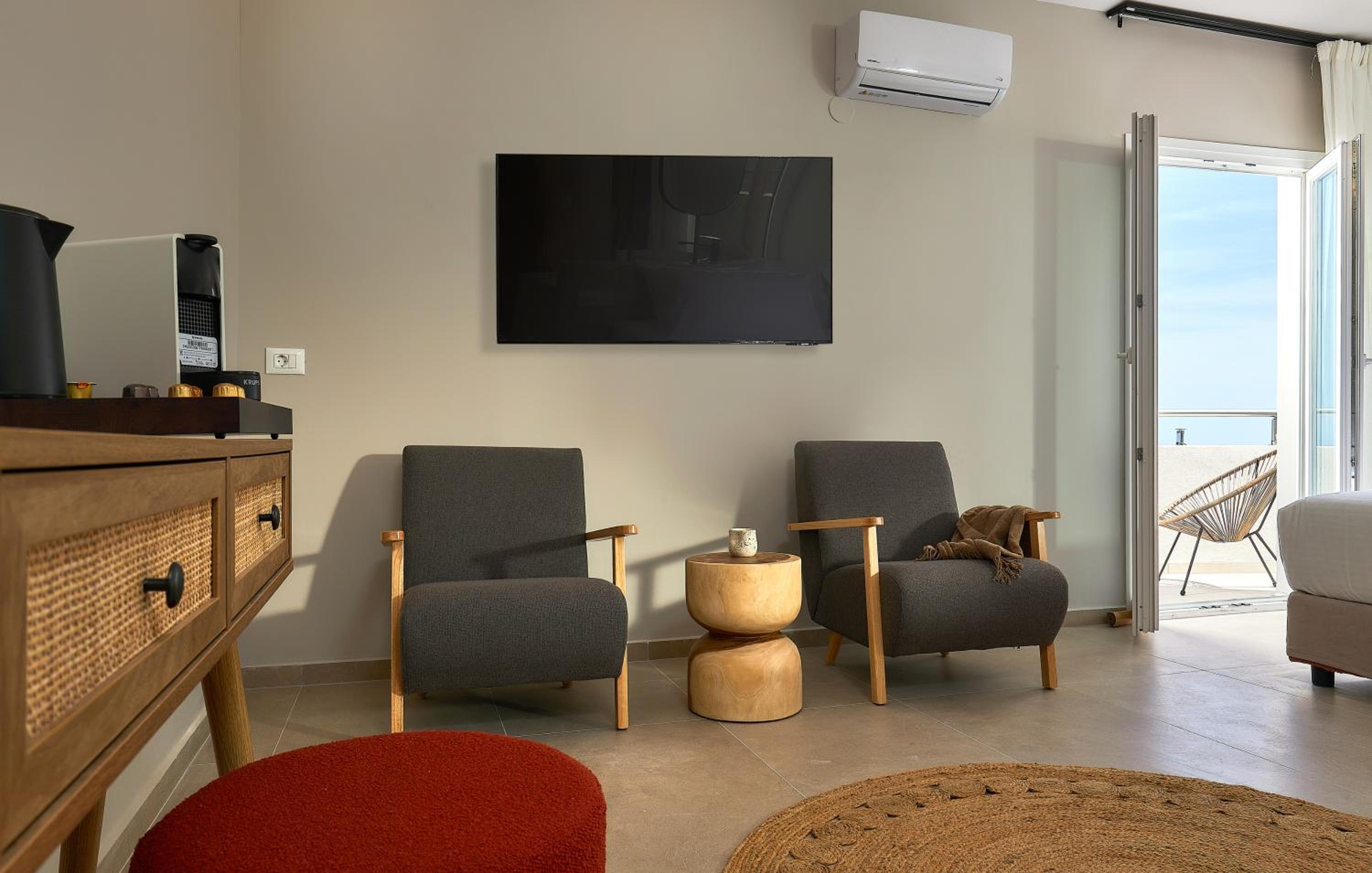 Executive Suite with Jacuzzi