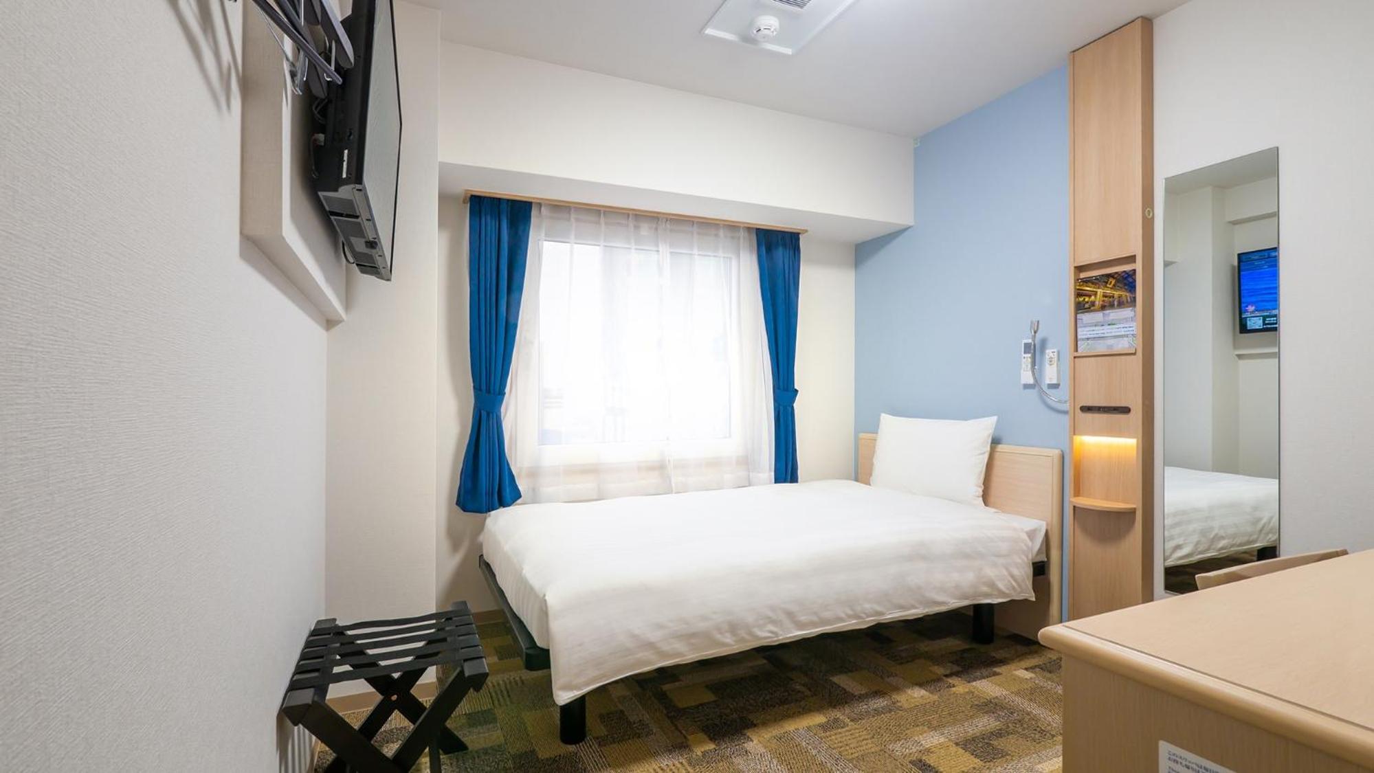 Single Room - Electronic Cigaret