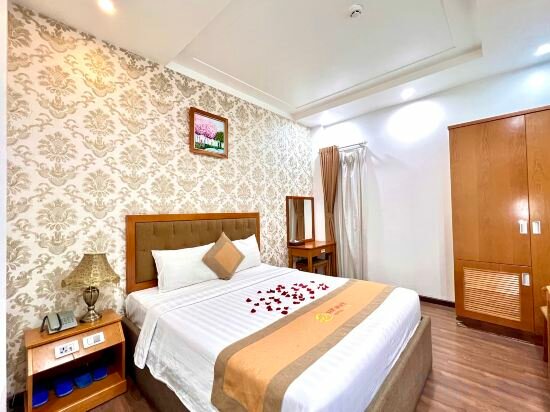 Standard Double Room No Window