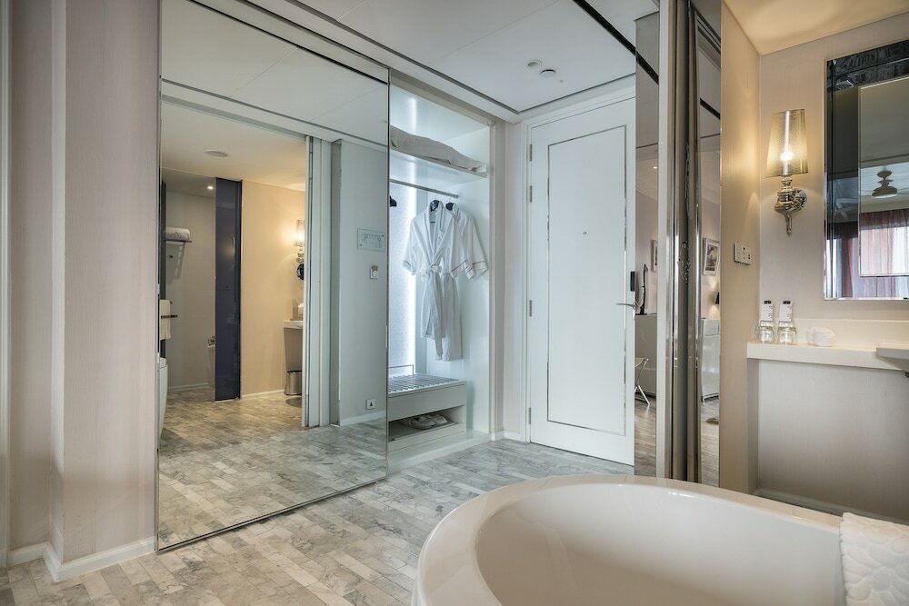 Deluxe Single Room, City View