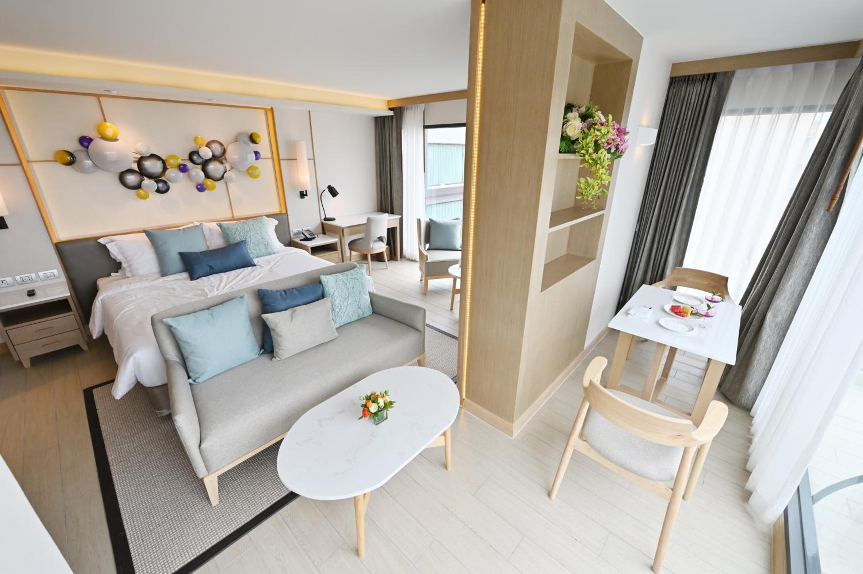 King Room with Balcony