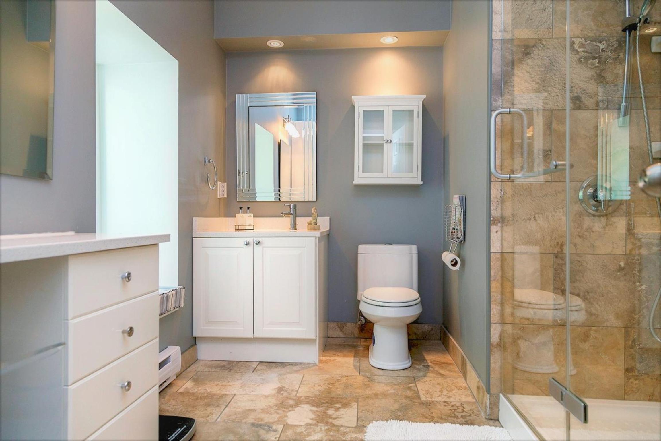 One-Bedroom Royal Suite