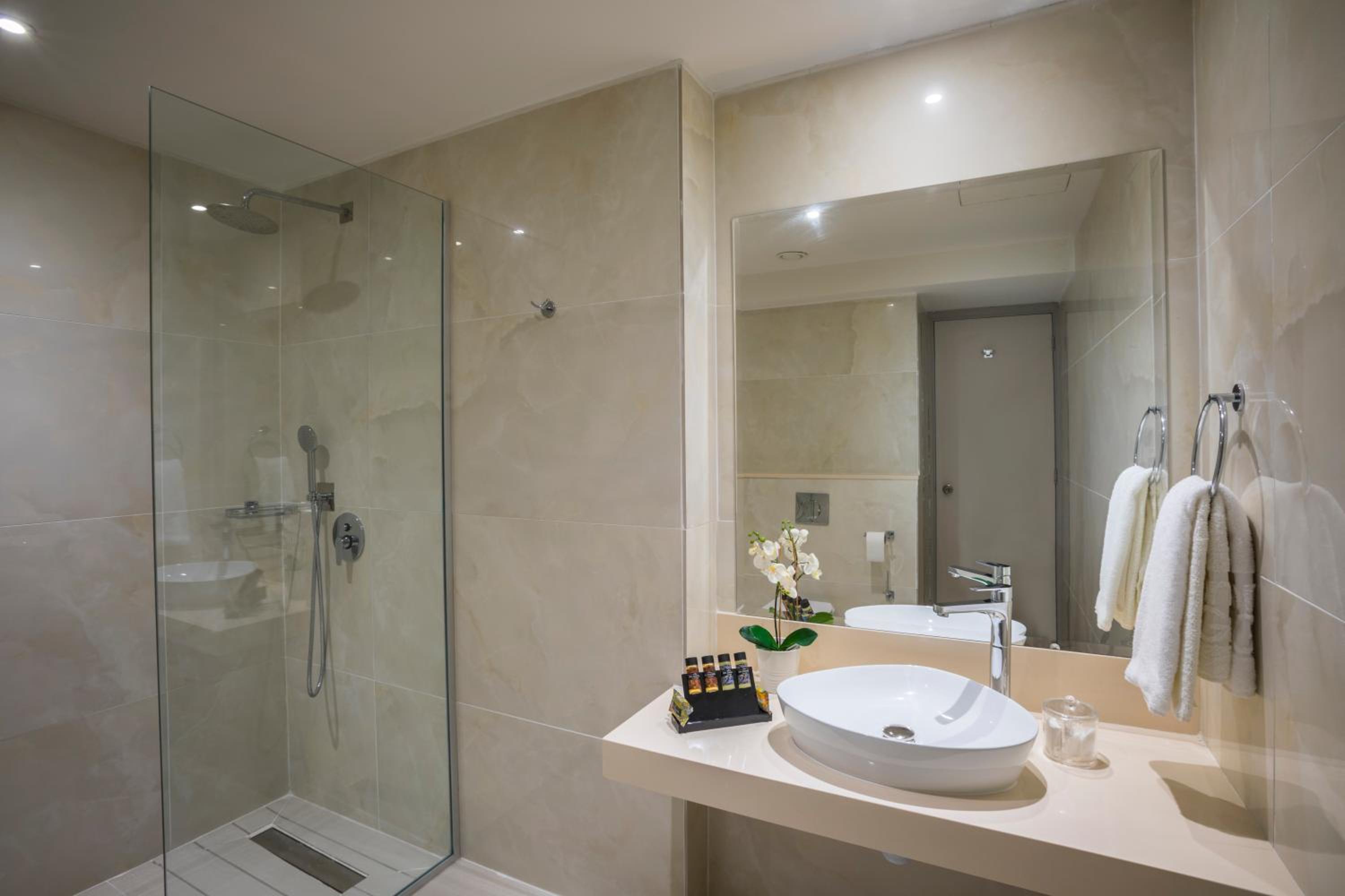 Family Suite with Sea View