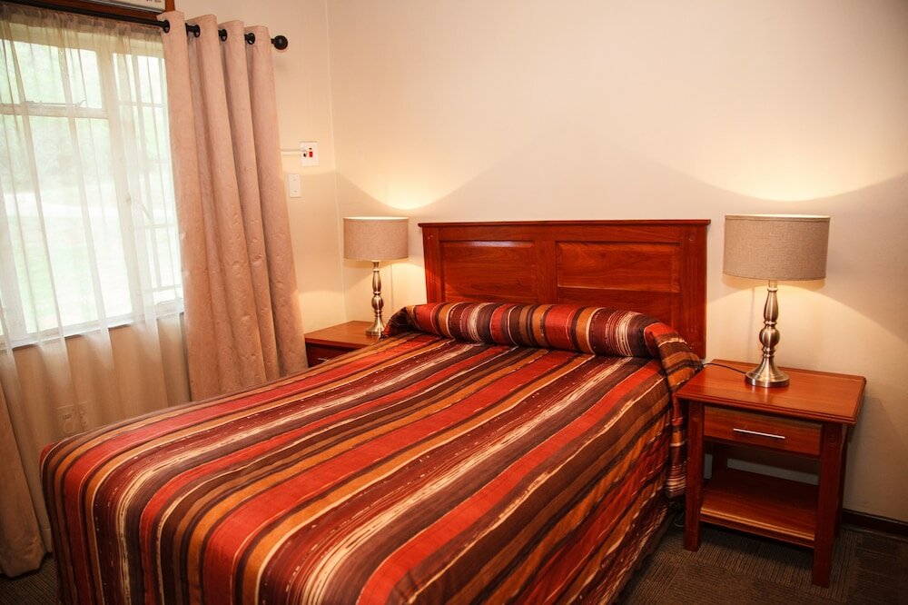 Classic Chalet, 2 Bedrooms, Resort View, Garden Area