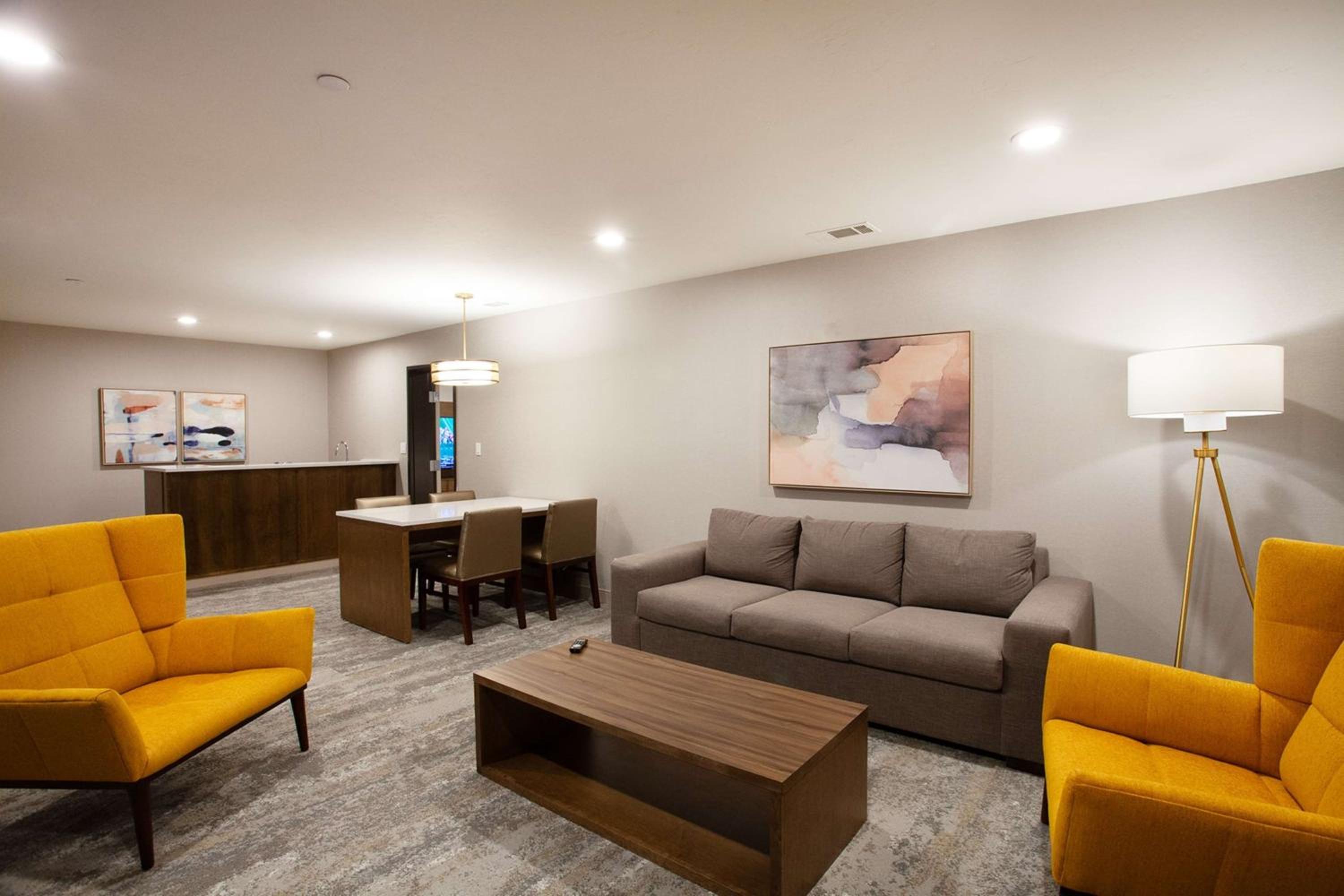 Two-Bedroom King Suite with Two King Beds, Sofa Bed, Spa Bath and Living Room - Non-Smoking