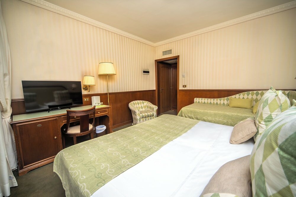 Family Triple Room