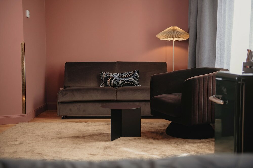 Family Room, Multiple Beds