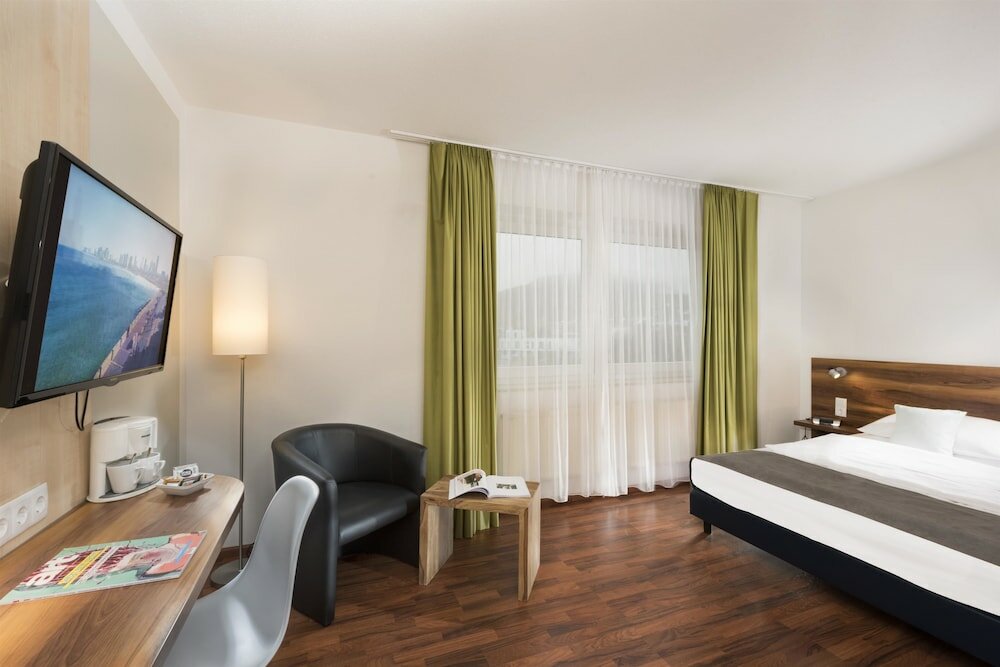 Comfort Room, 1 Queen Bed (Cozy Sitting Corner)