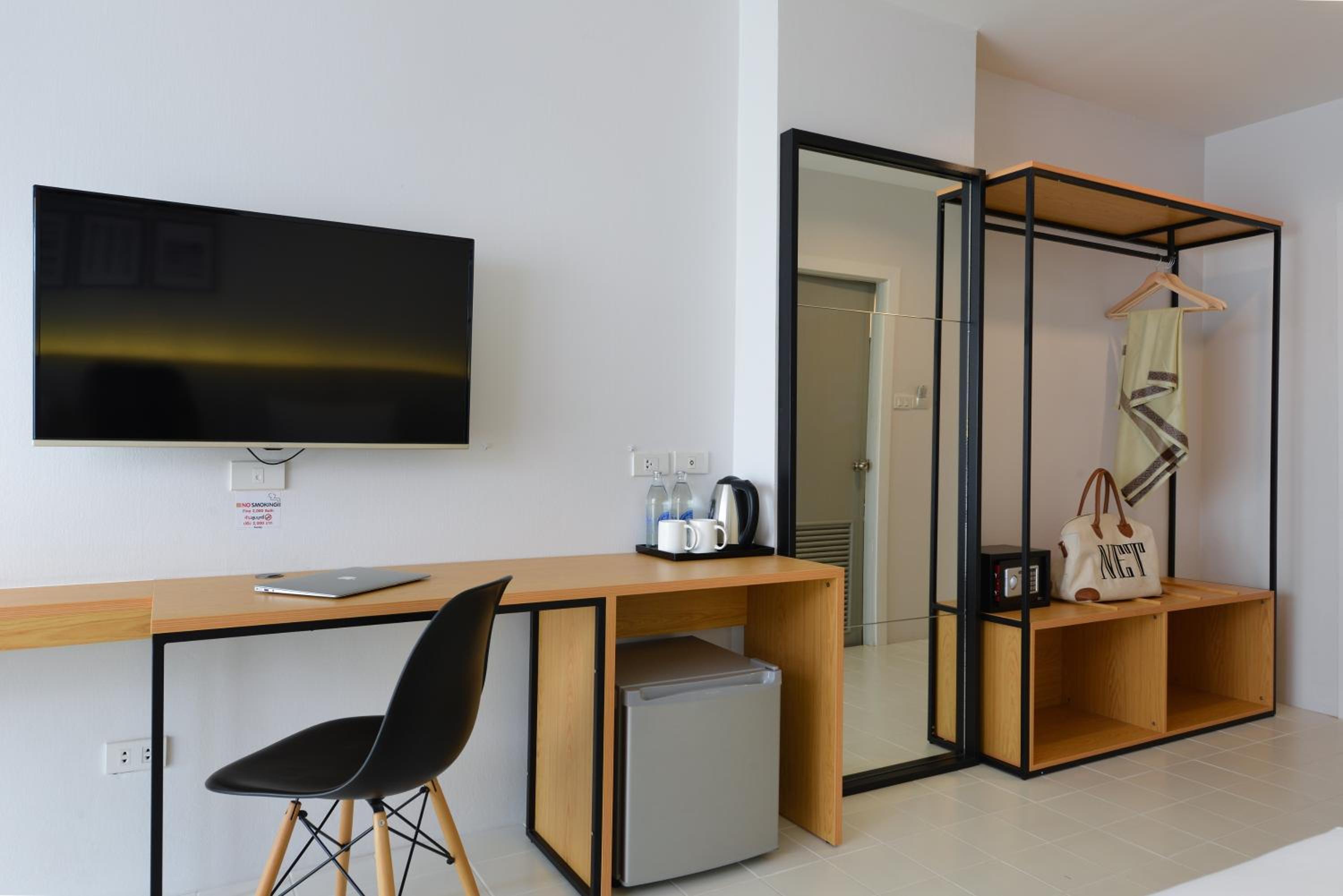 Suite with City View