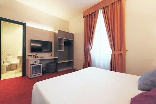 Economy Double Room в Hotel Campion