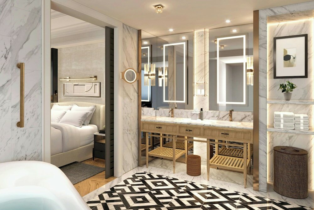 Deluxe Suite, 1 King Bed