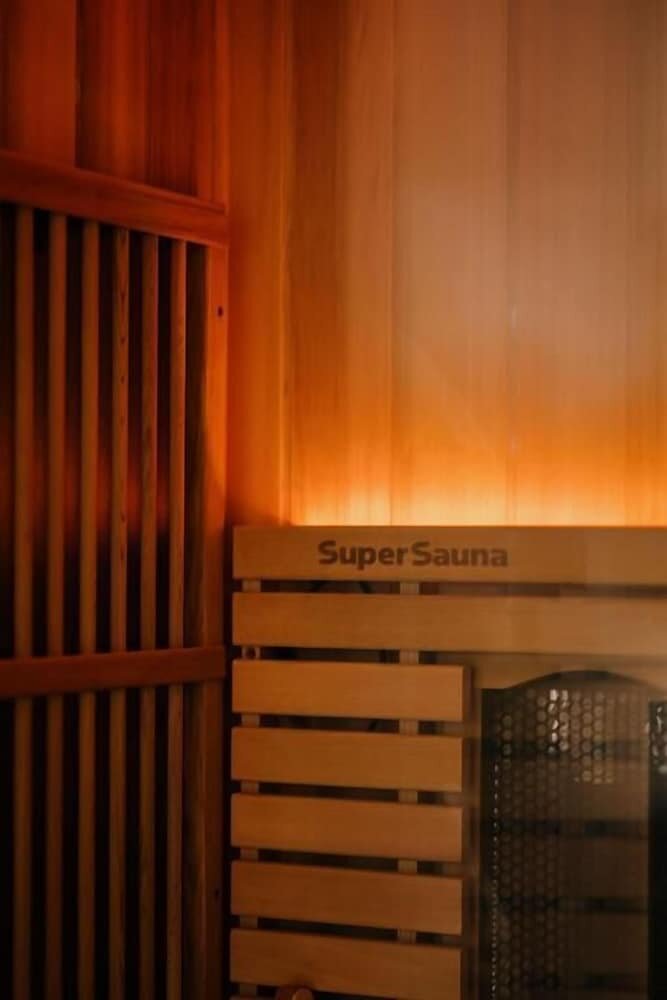 Exclusive Studio Suite