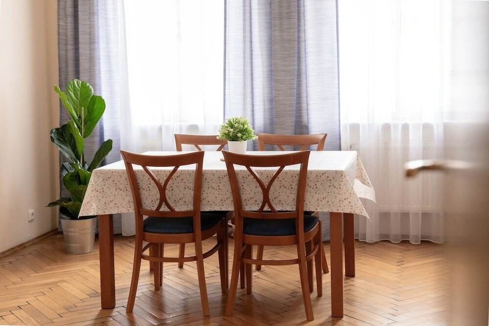 Junior Suite, 2 Bedrooms, Kitchen, City View