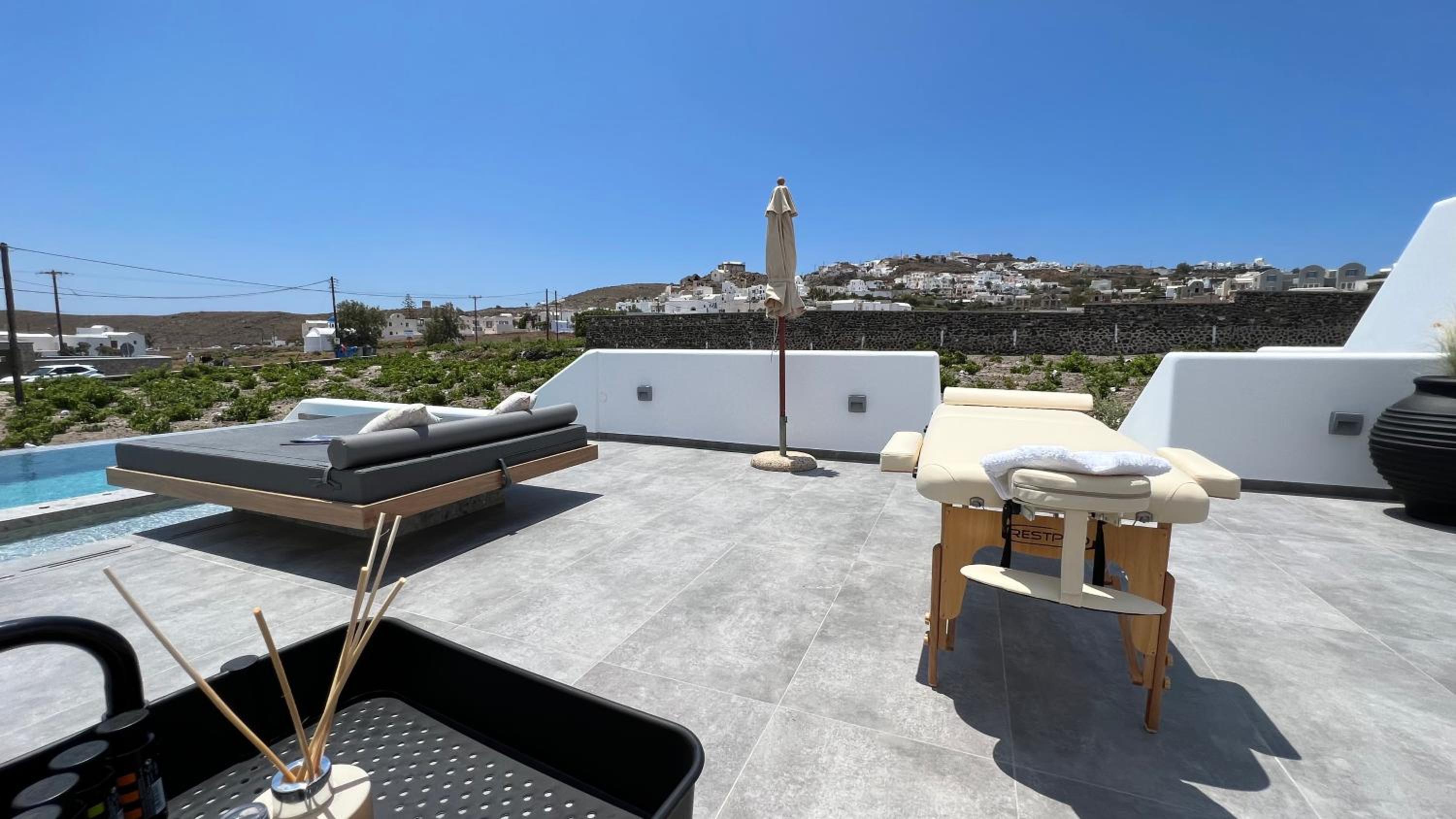 Junior Suite with Private Pool & Jetted Tub