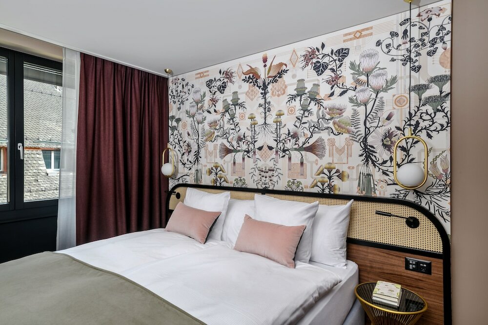 Deluxe Double Room, 1 King Bed (Grand)
