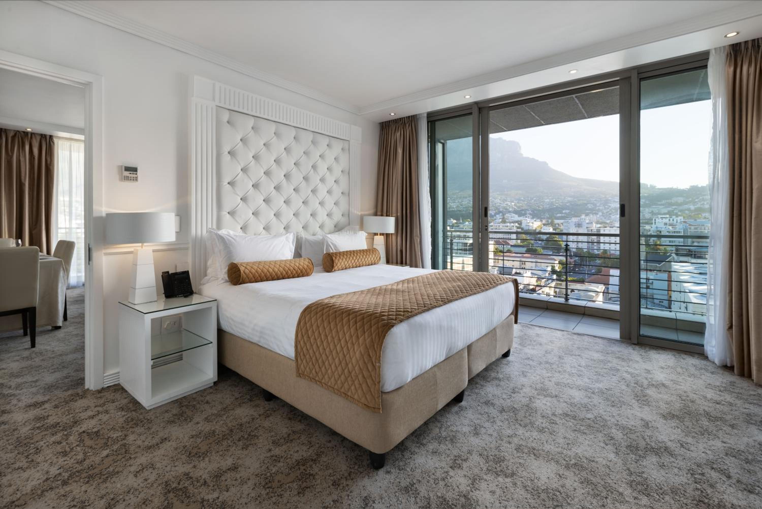 Deluxe Two-Bedroom Suite