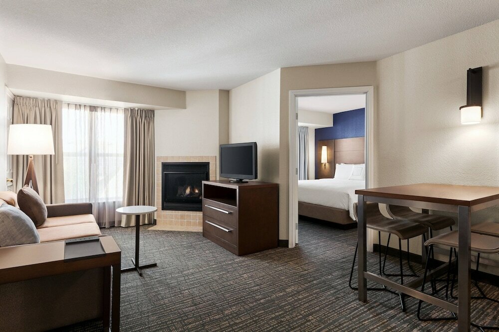 Studio, 2 Bedrooms, Fireplace (Mobility/Hearing Accessible, Tub)