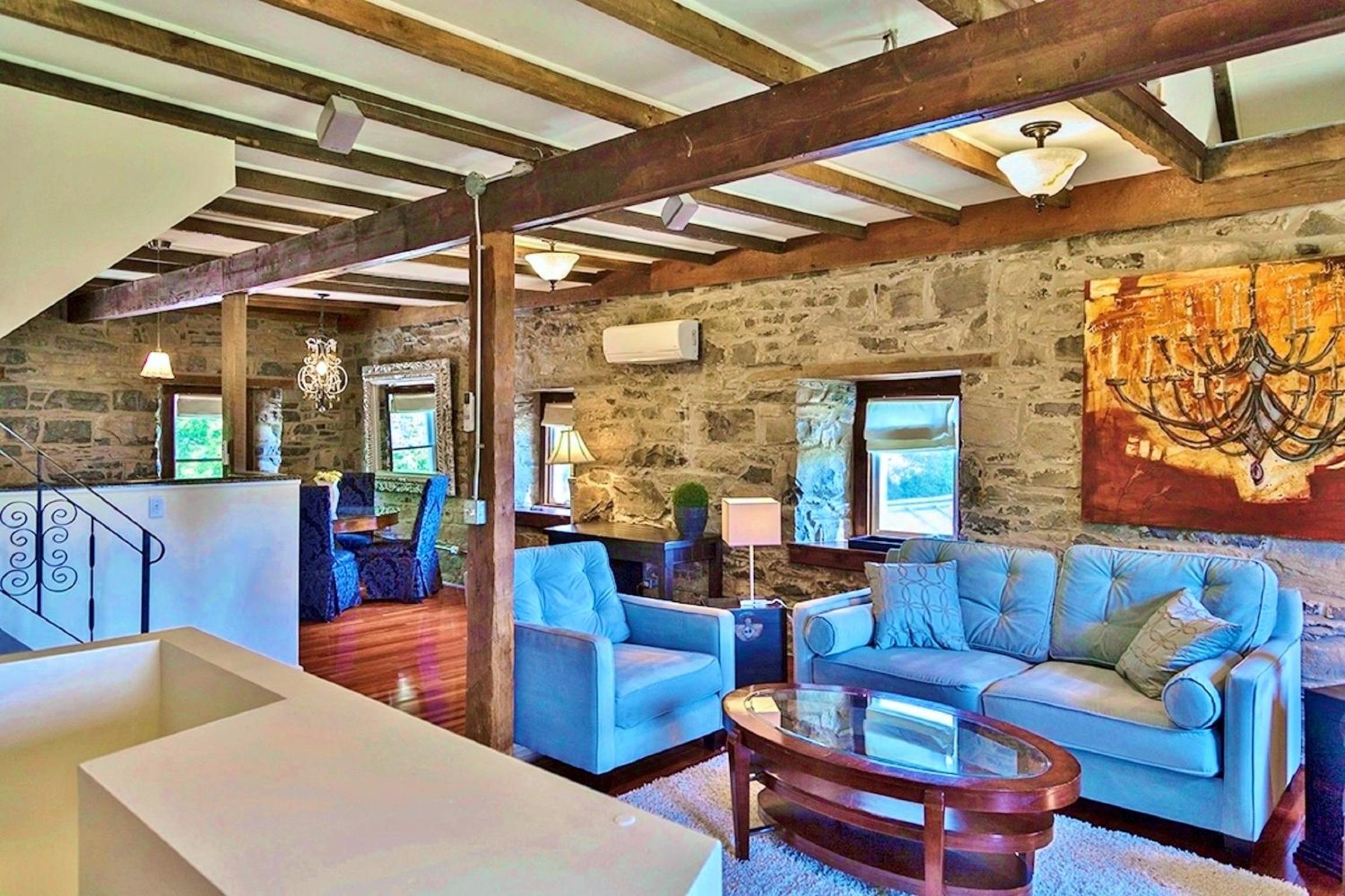 One-Bedroom King Suite with Sofa Bed