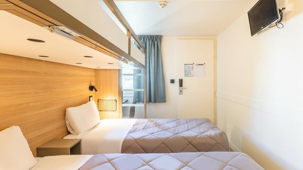 Standard Room, Multiple Beds