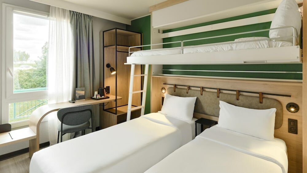 Standard Room, Multiple Beds