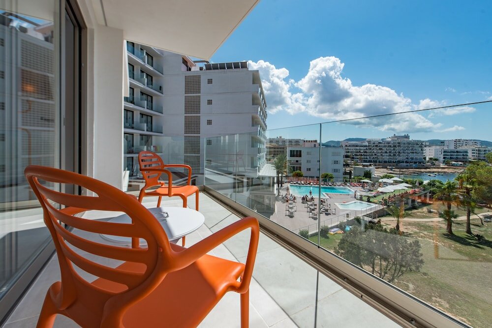 Superior Double Room, Garden View