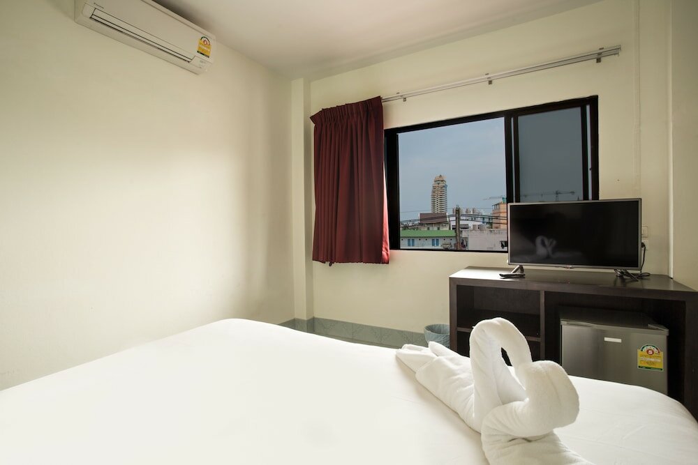 Superior King Bed