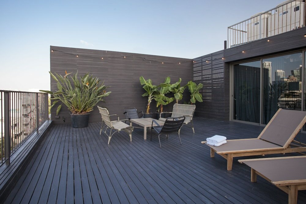 Design Suite, Terrace, City View