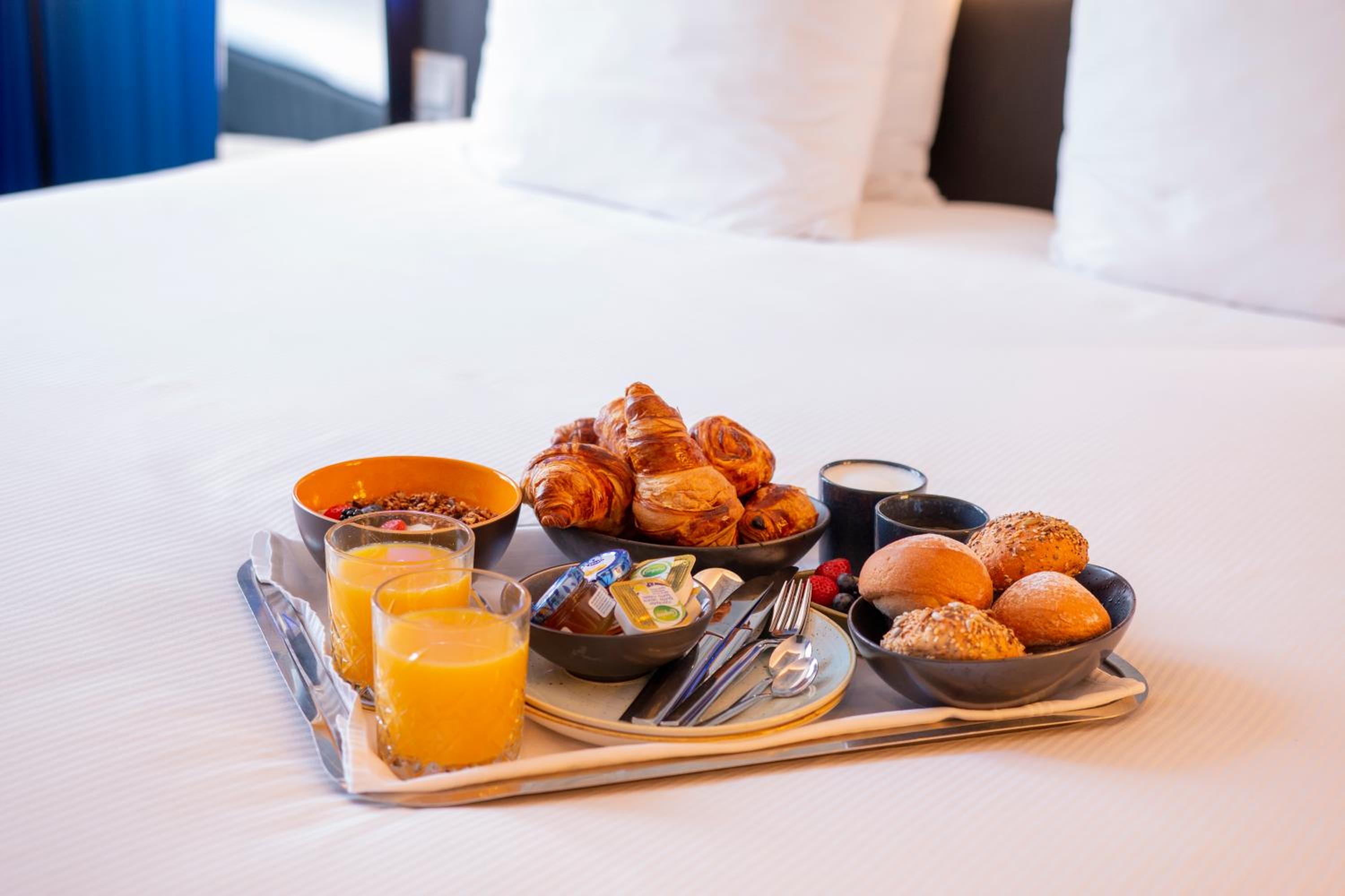 Apartment 2 Twin Beds