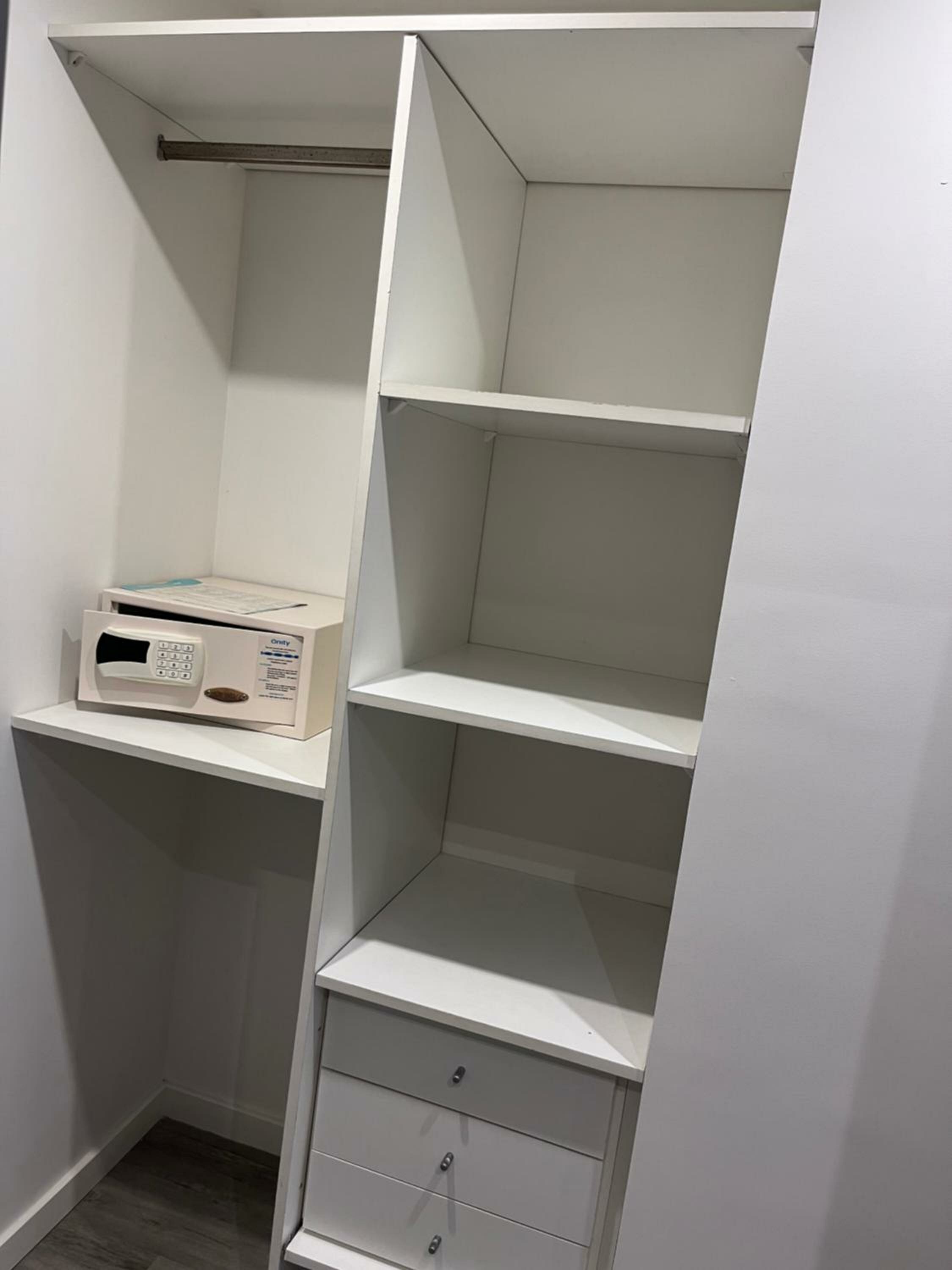 Apartment (2 Adults)