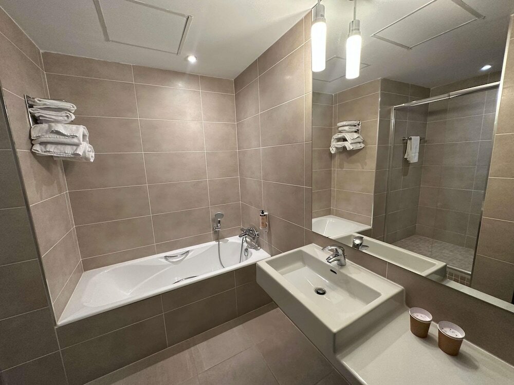 Standard Suite, 1 Double Bed with Sofa bed