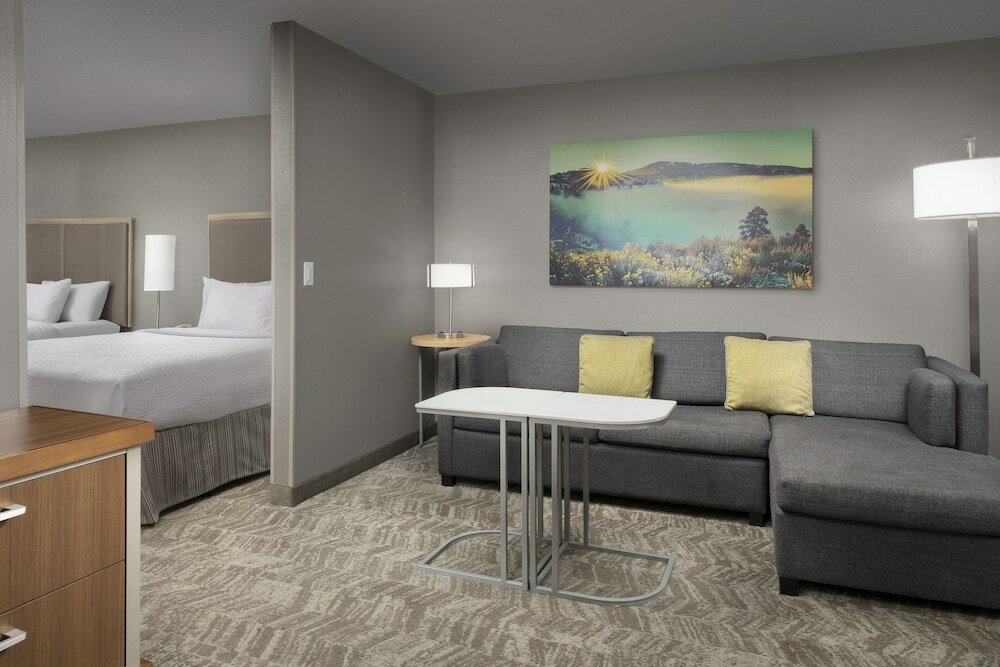 Suite, Multiple Beds