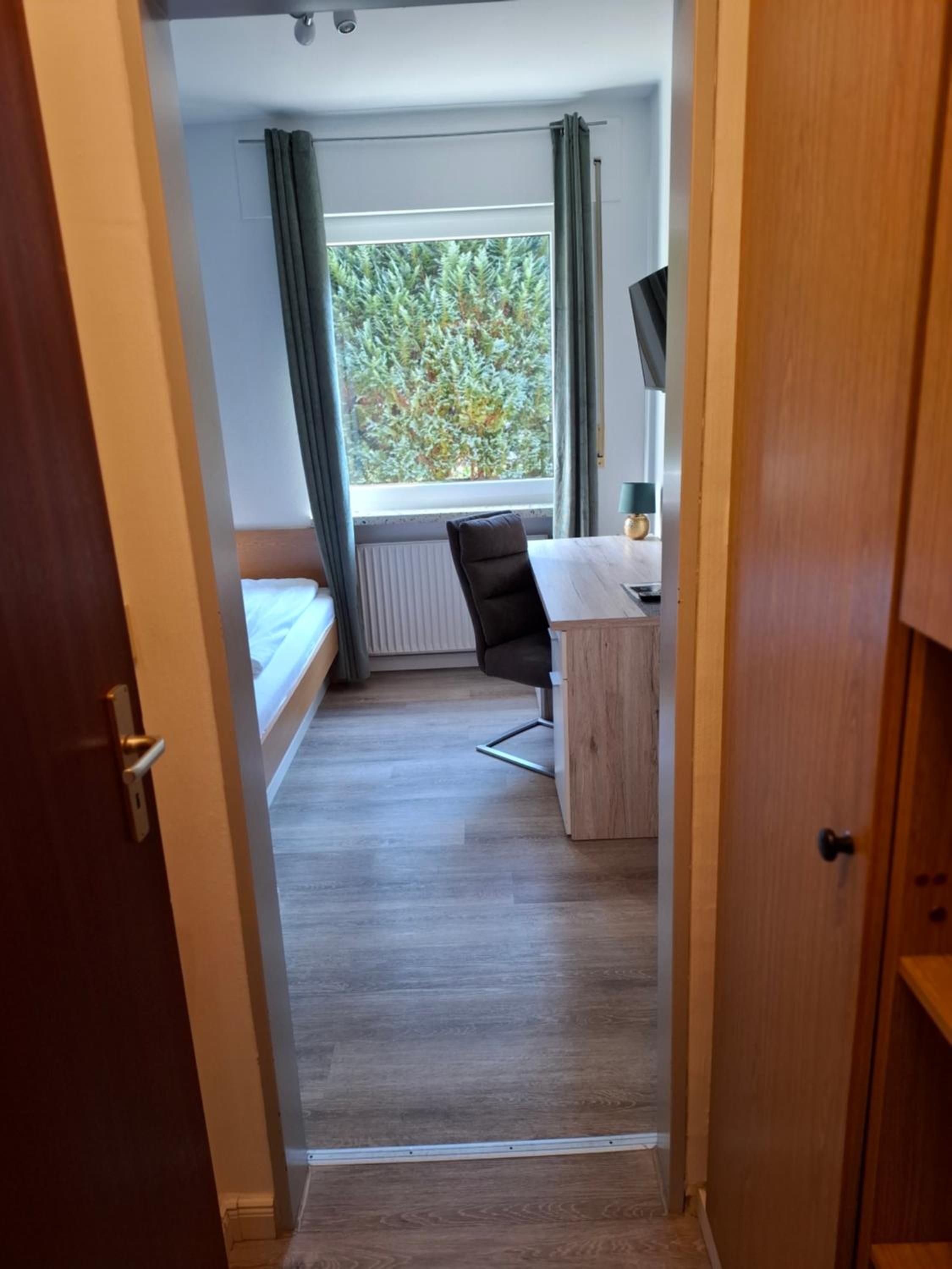 Standard Single Room