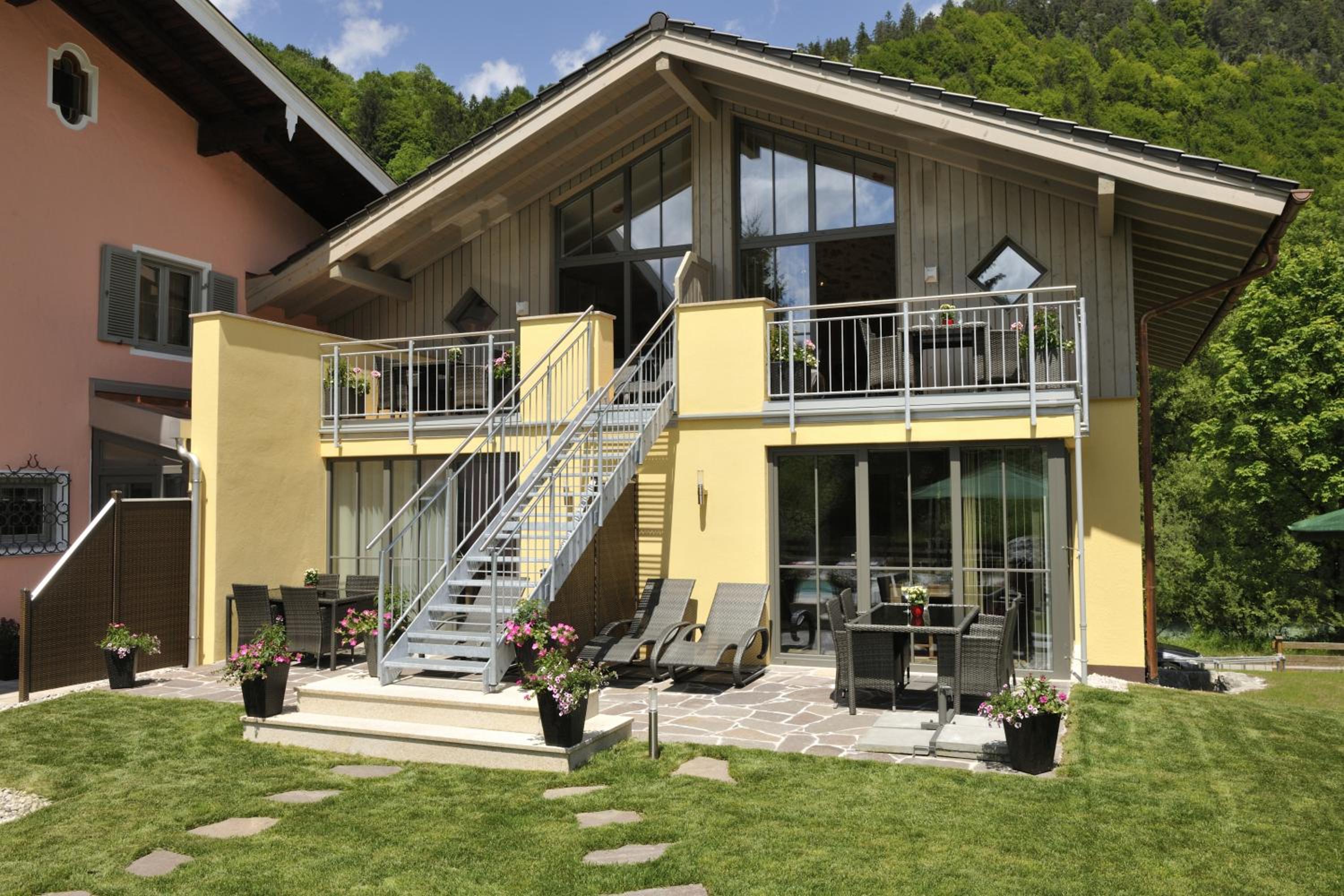 One-Bedroom Apartment (2 Adults) - First Floor