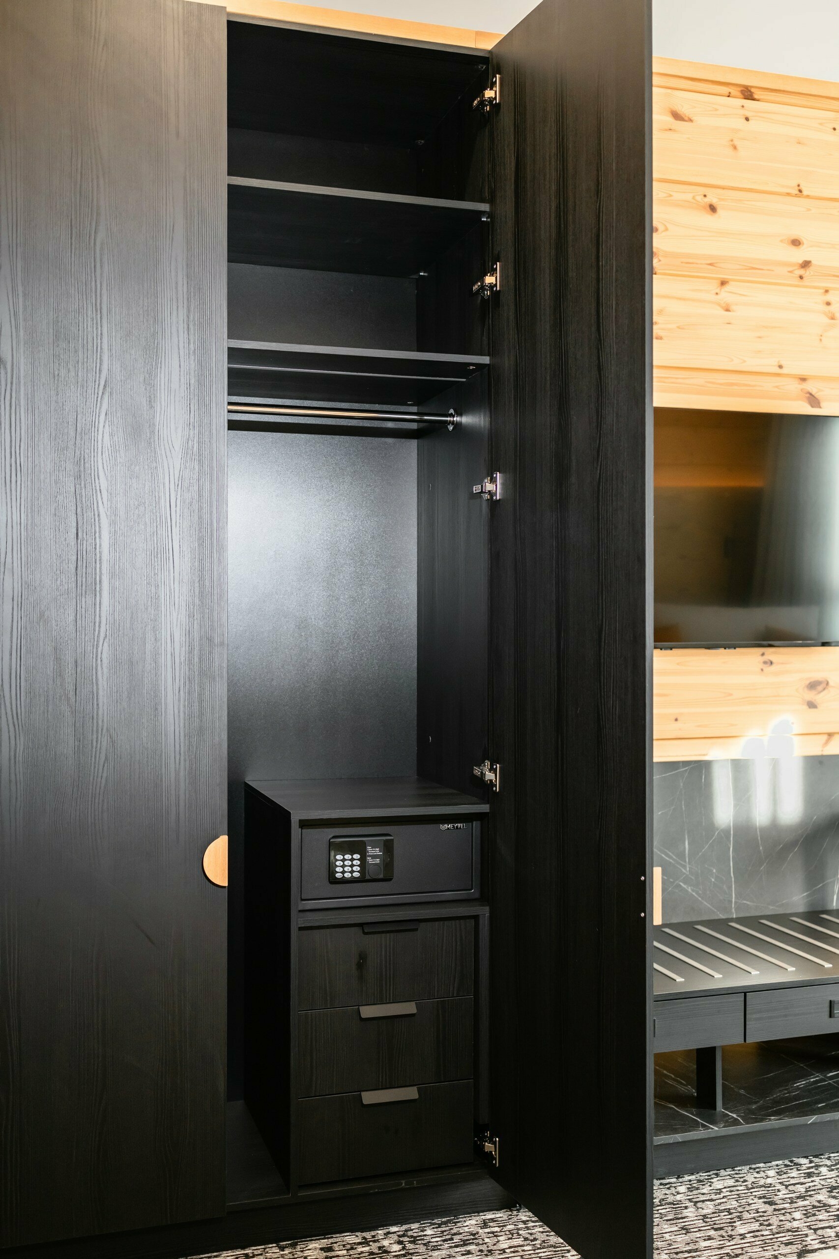 Люкс с видом на горы