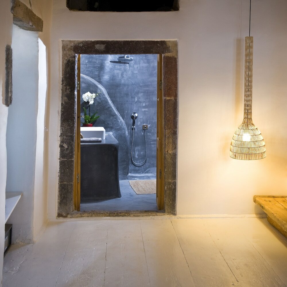 Enigma | Superior Cave Suite with Outdoor Plunge Pool & Caldera View