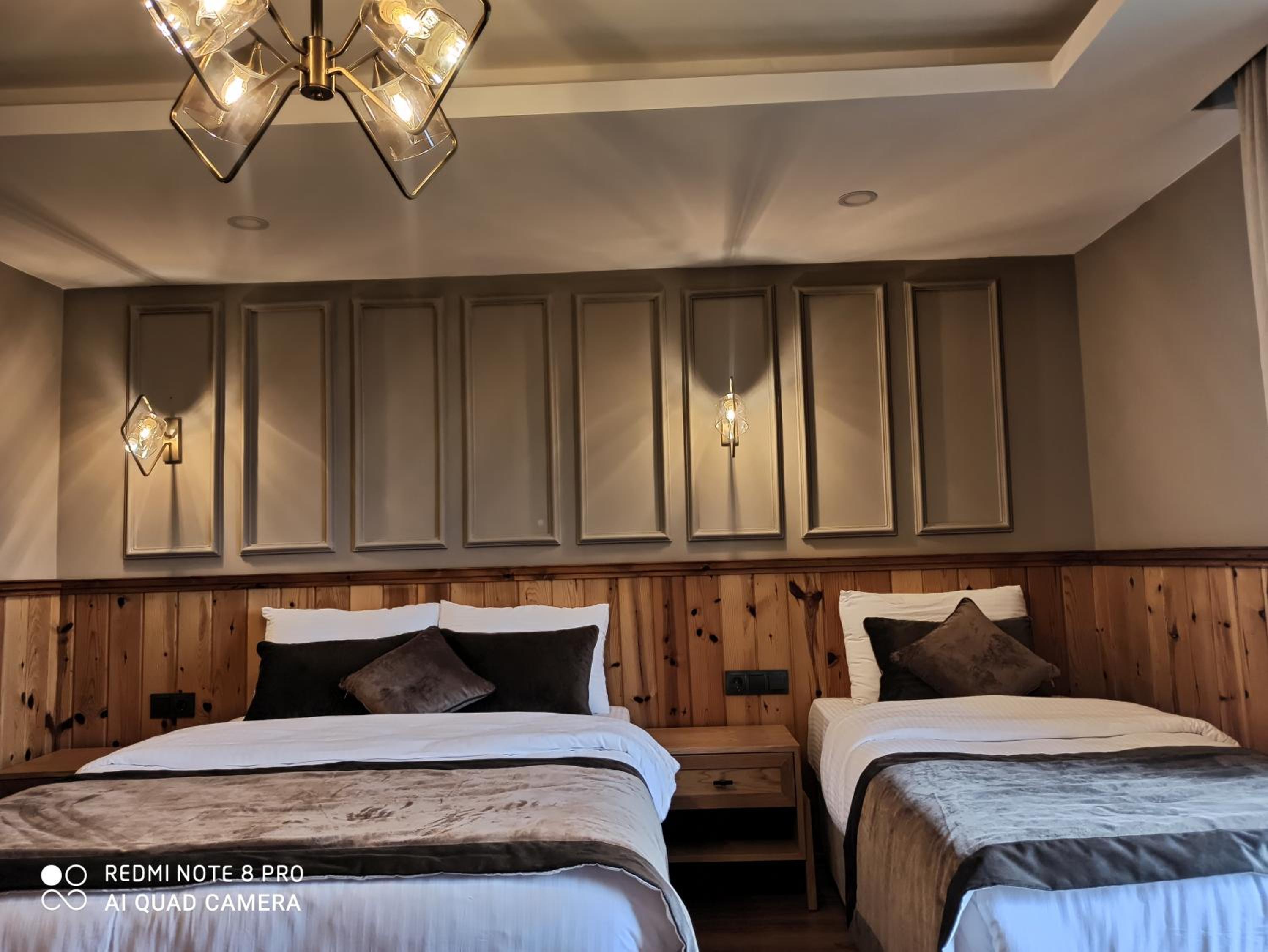 Quadruple Room with Mountain View