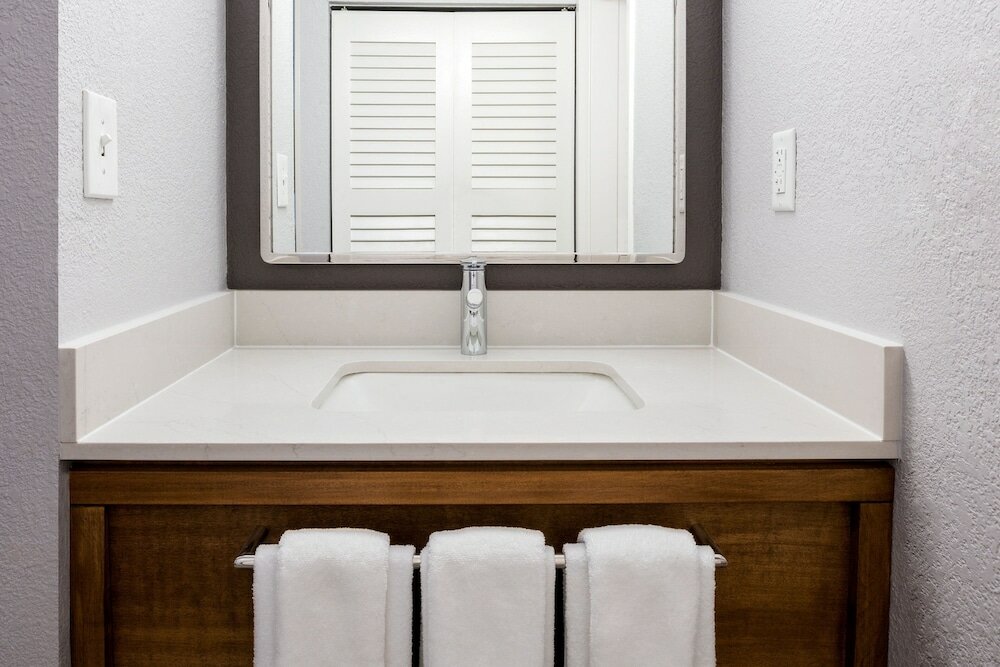 Room, 2 Queen Beds (Hearing Accessible)