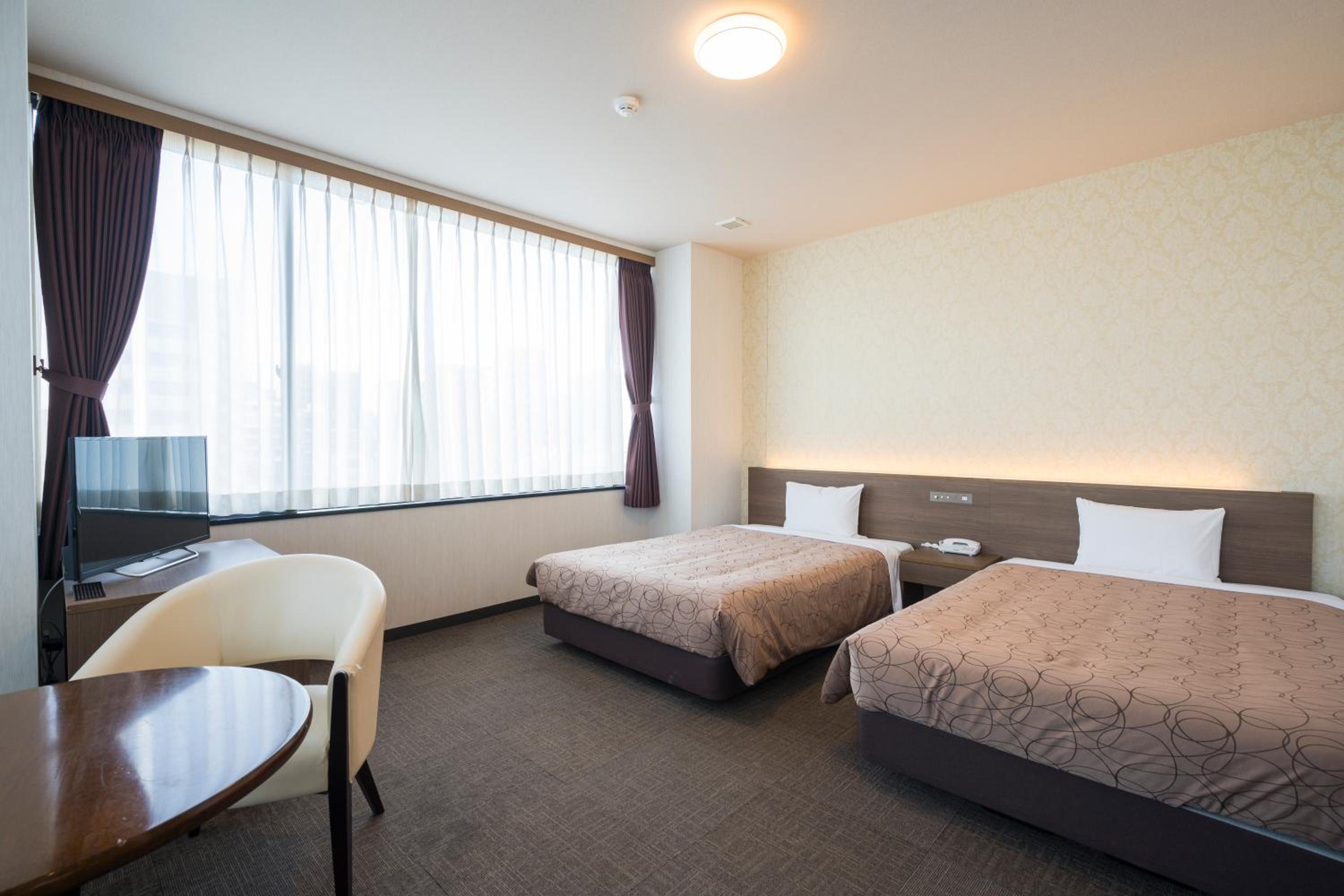 Deluxe Twin Room - Non-Smoking