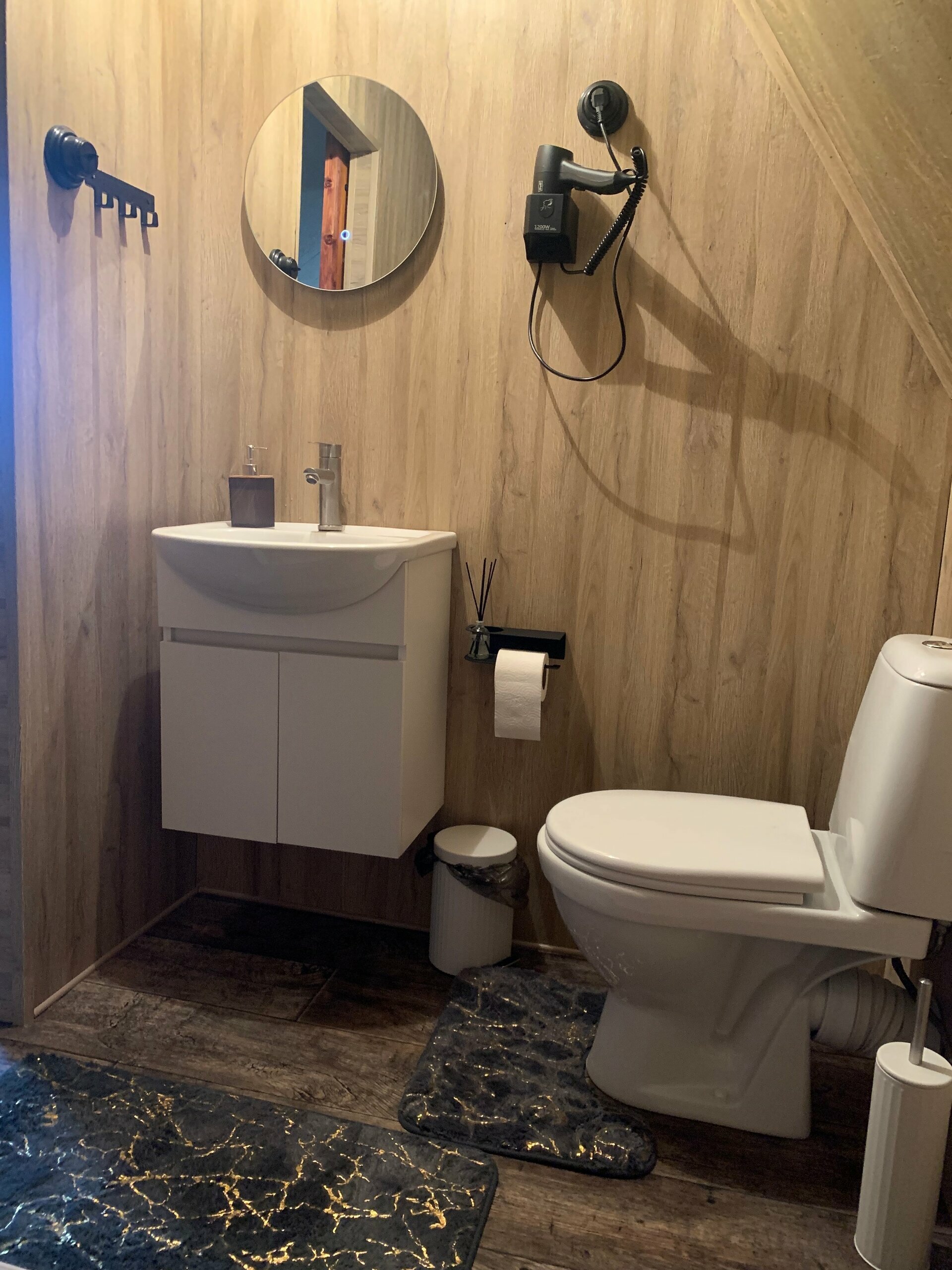 Улучшенный четырехместный номер