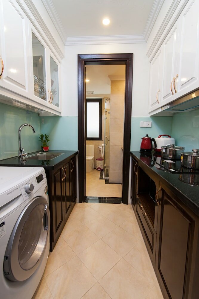 Grand Room, Connecting Rooms, City View