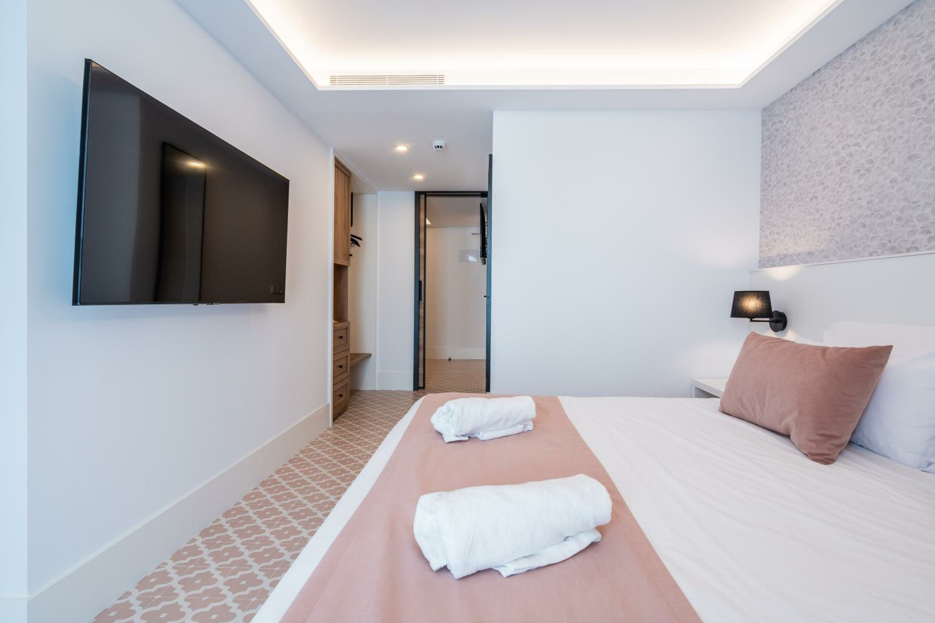 Junior Suite with Balcony