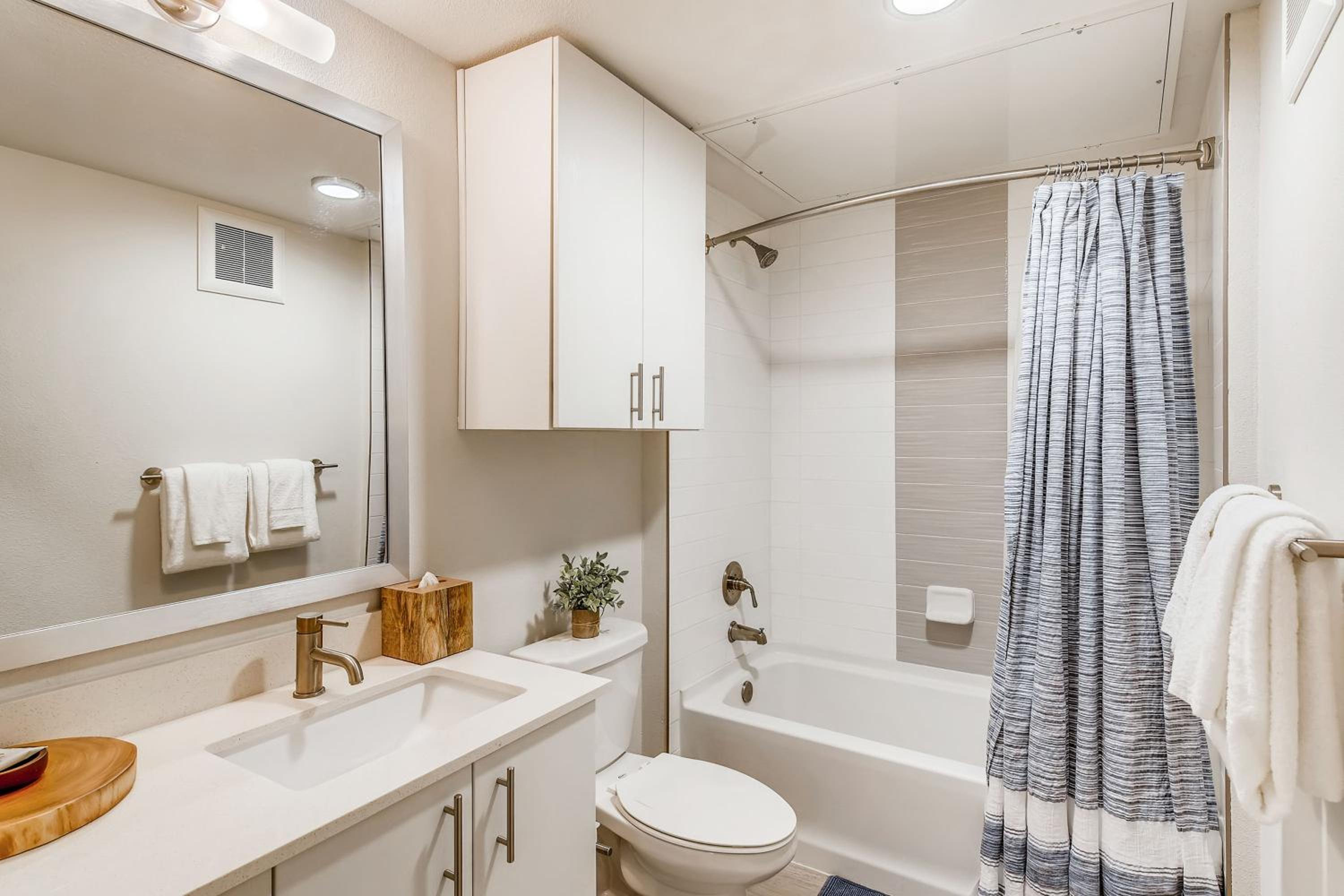 Studio Apt on East 6th St.