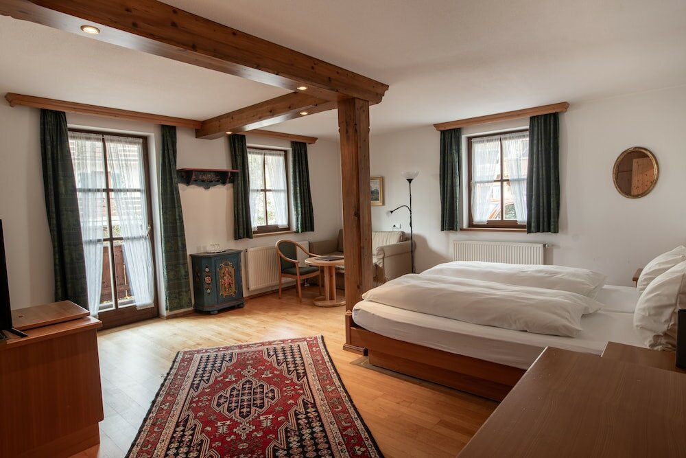 Deluxe Double Room, 1 King Bed with Sofa bed