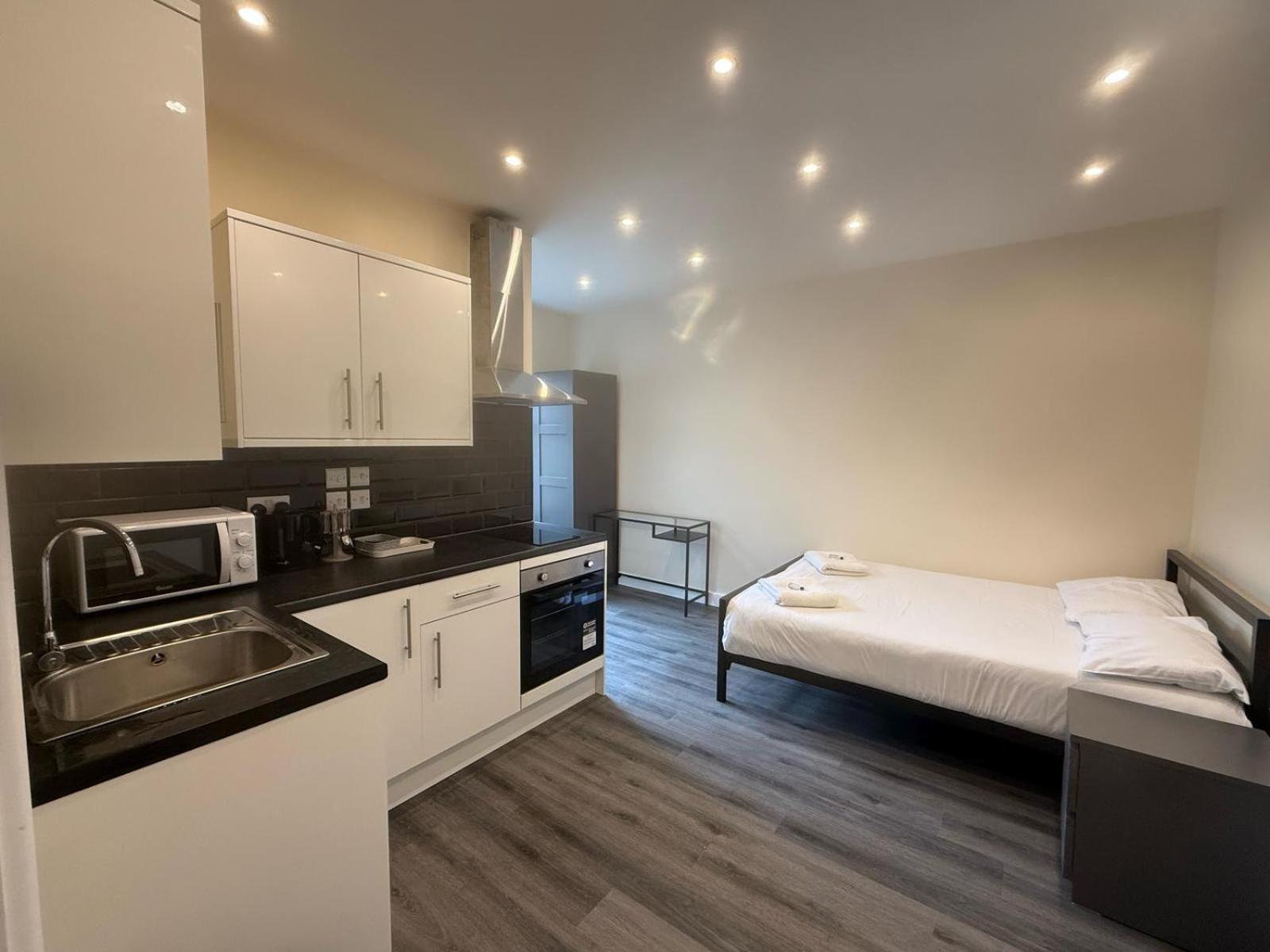 Deluxe Double Studio