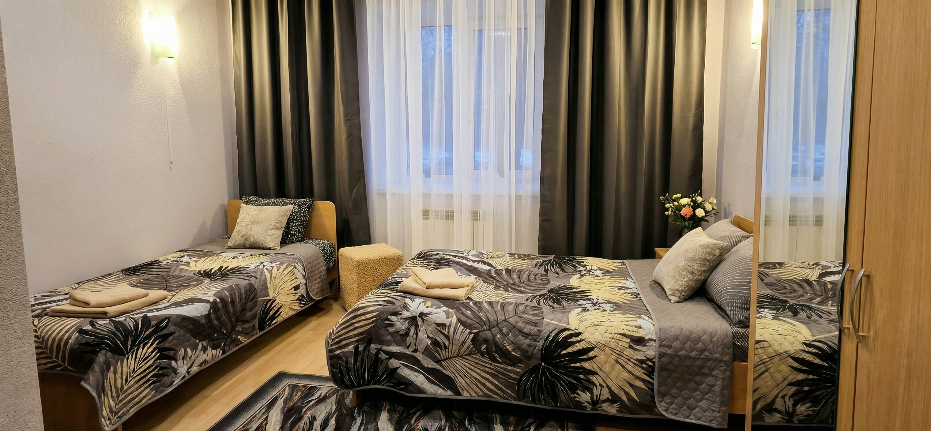 Cемейный номер с собственной ванной комнатой