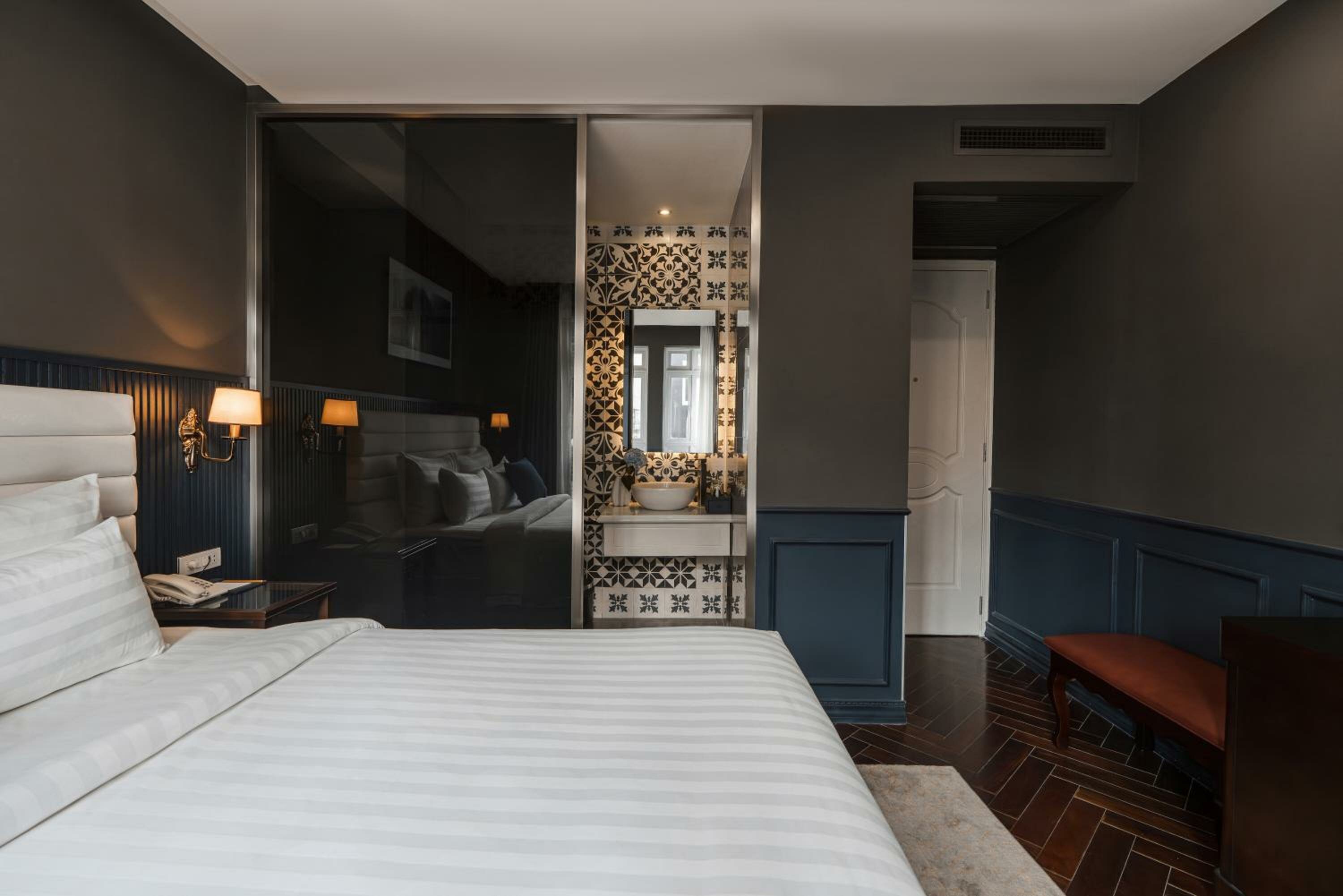 Deluxe Double Room, Free Afternoon Tea