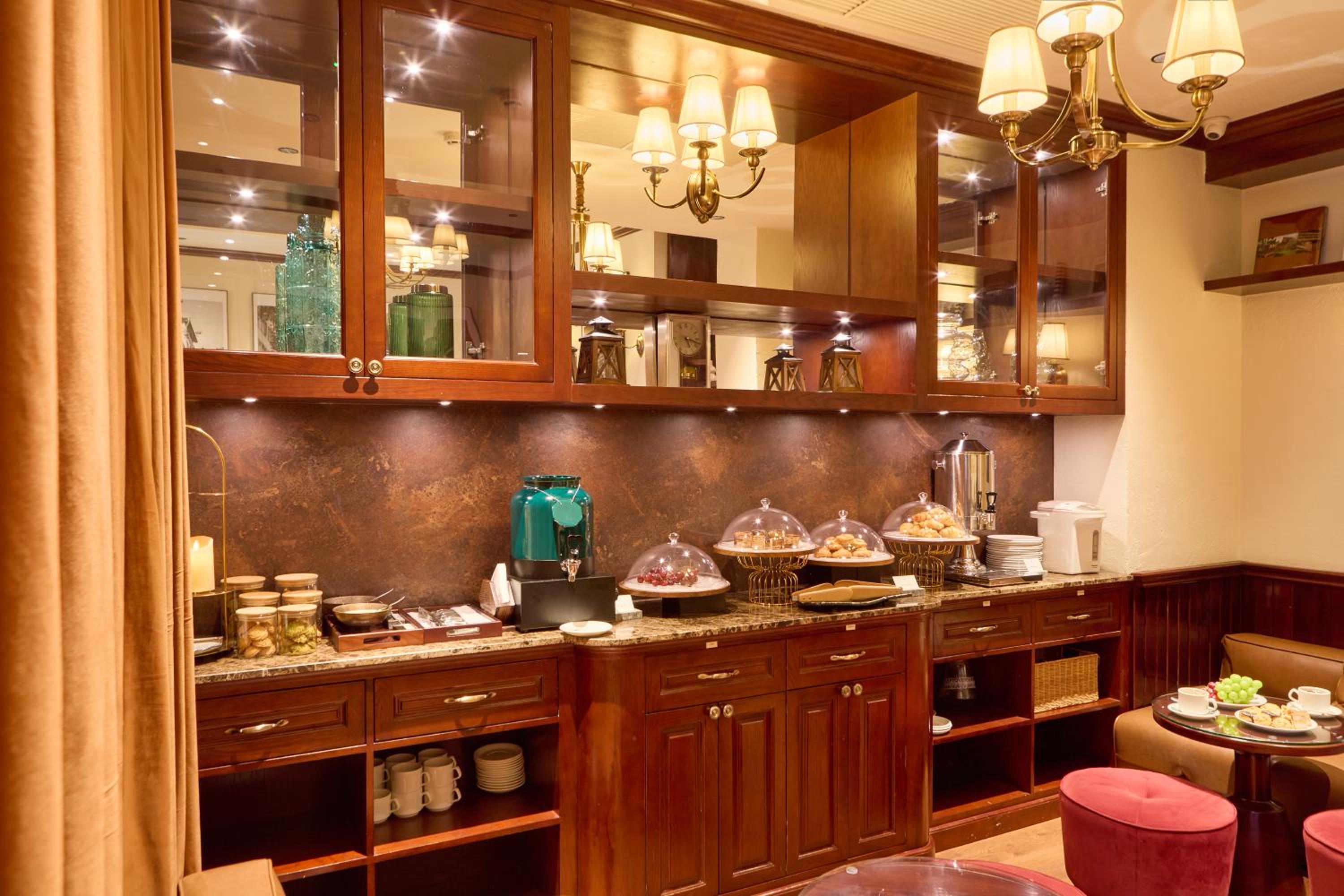 Deluxe Double Room, Free Afternoon Tea