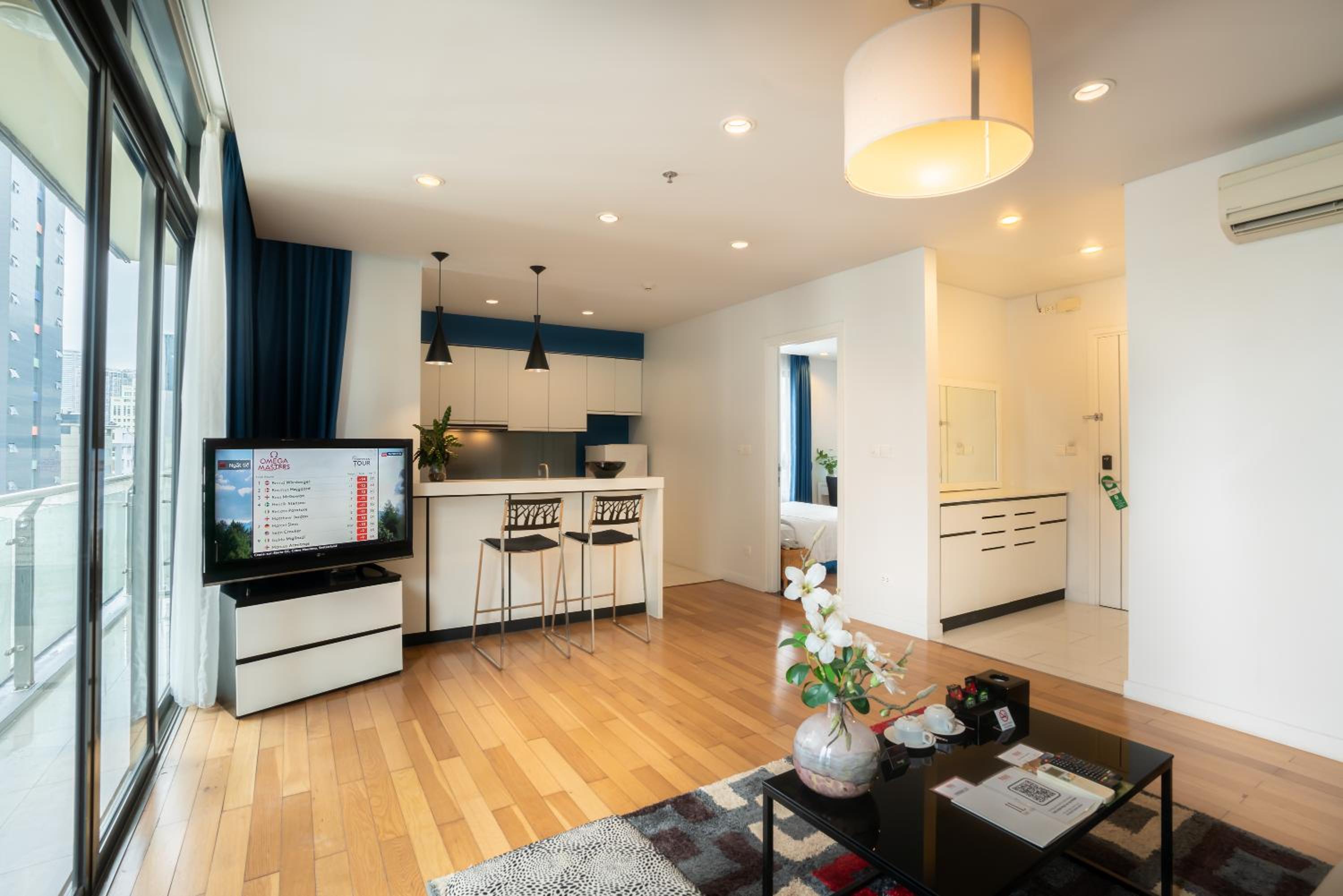 Apartment with Balcony