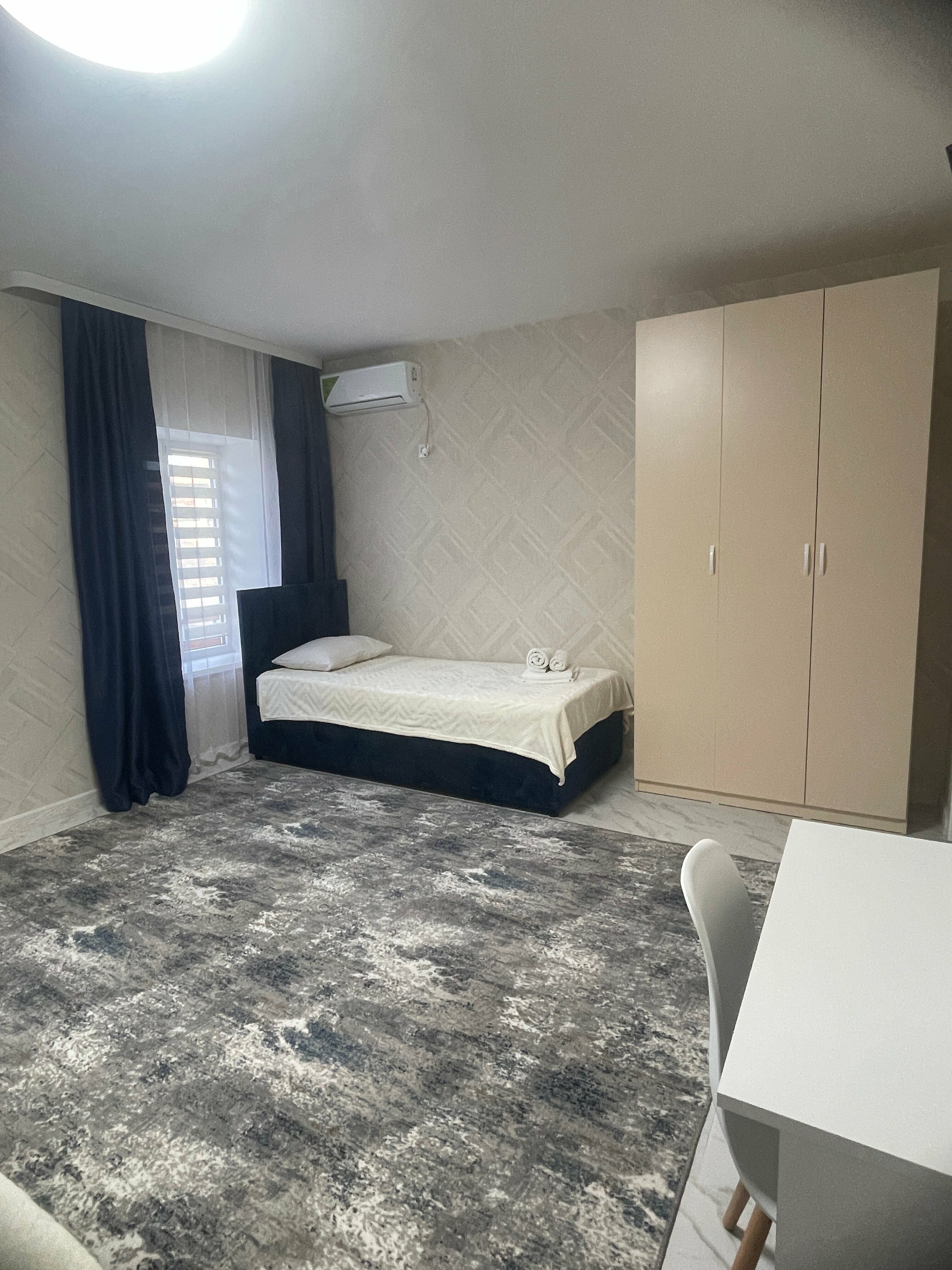 Трехместный номер с душем