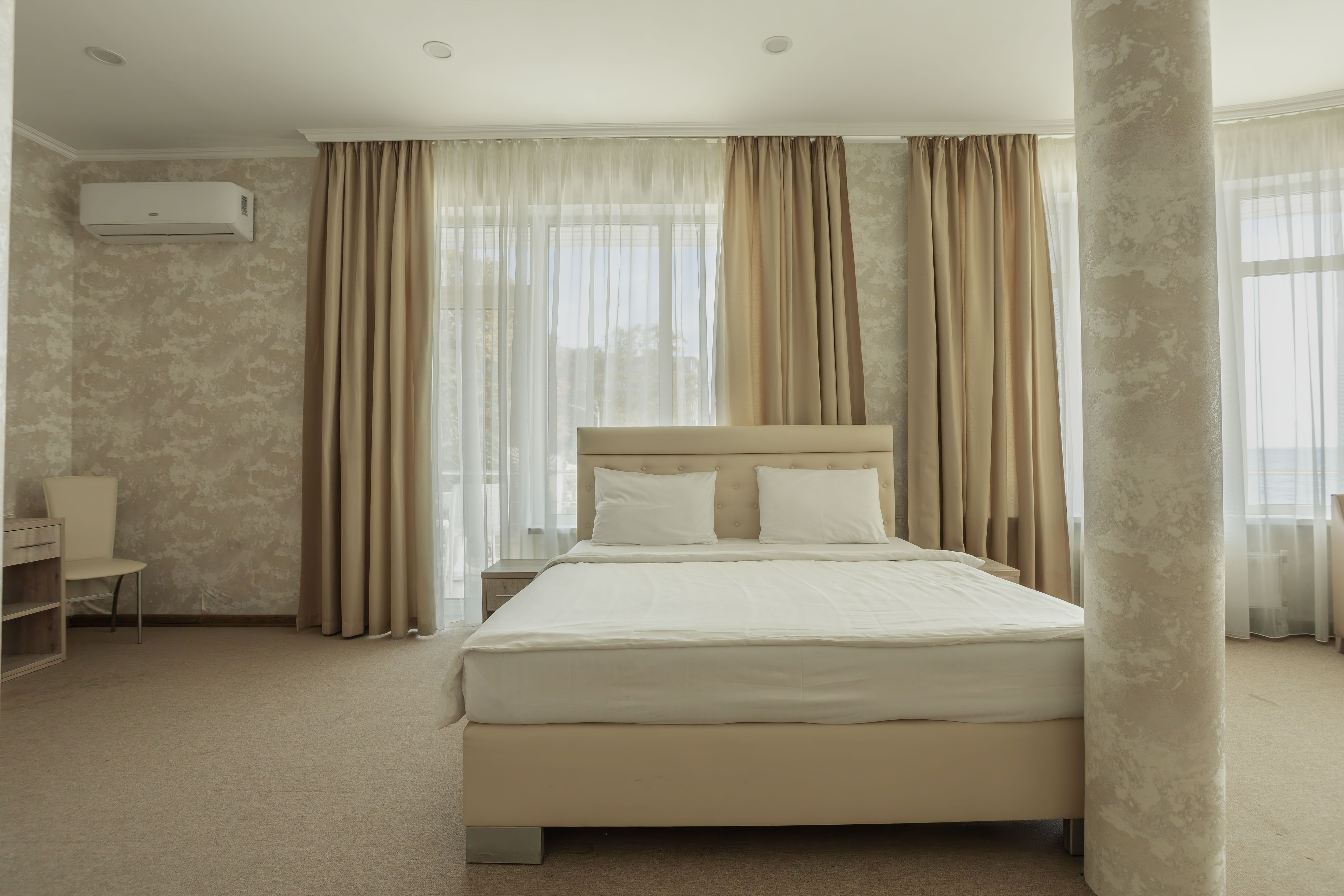 Супериор с балконом вид на морскую сторону